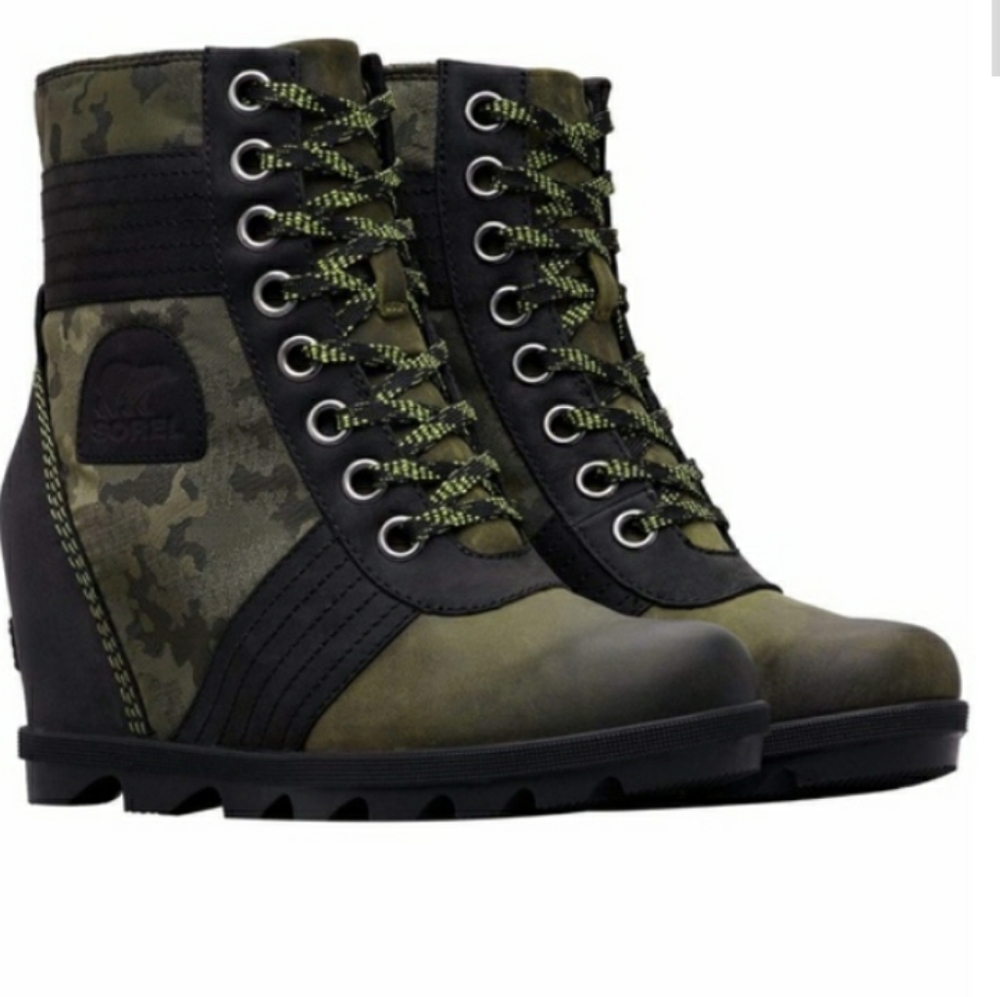 NEW Sorel Lexie Wedge Boots Camo Hiker Green 11